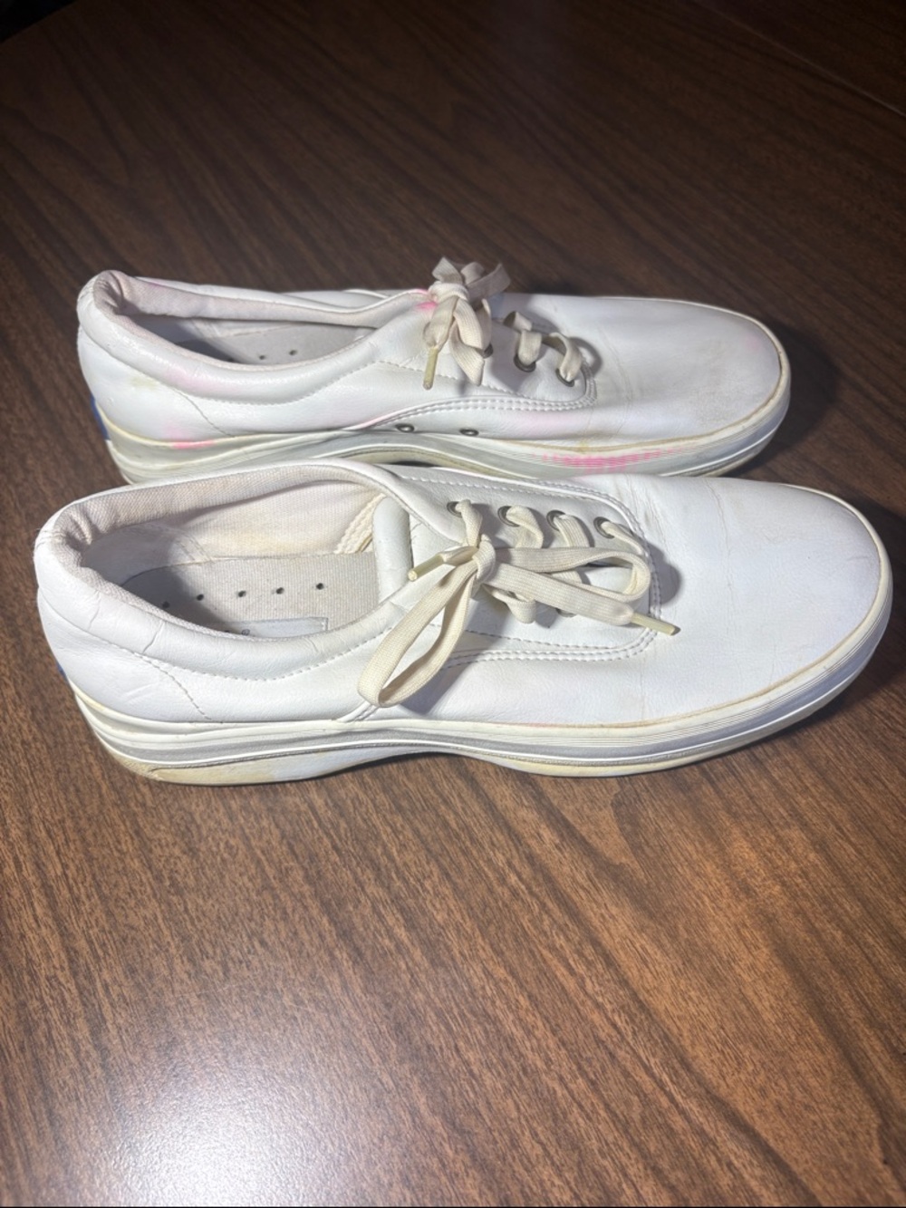 Keds Size VINTAGE 9.5 PureFit Classic White Faux Leather Sneakers